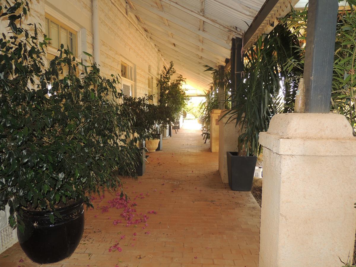 The Old Convent Dalwallinu Extérieur photo