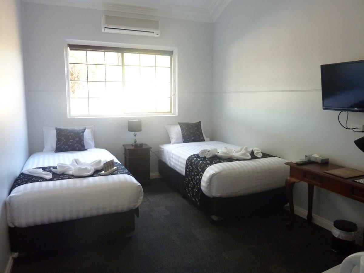 The Old Convent Dalwallinu Extérieur photo