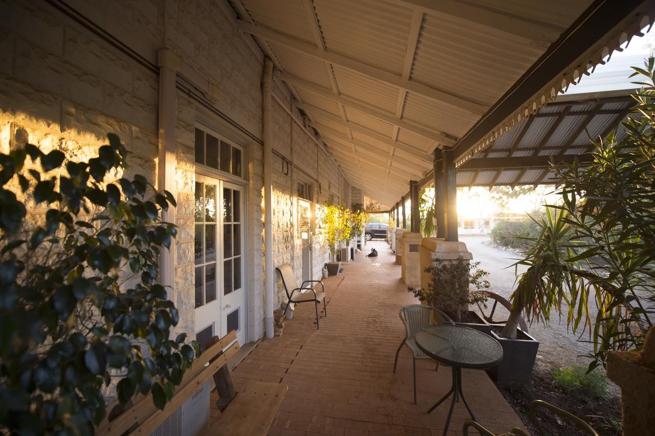 The Old Convent Dalwallinu Extérieur photo