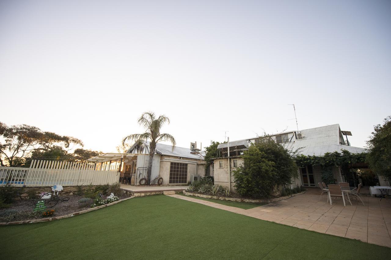 The Old Convent Dalwallinu Extérieur photo